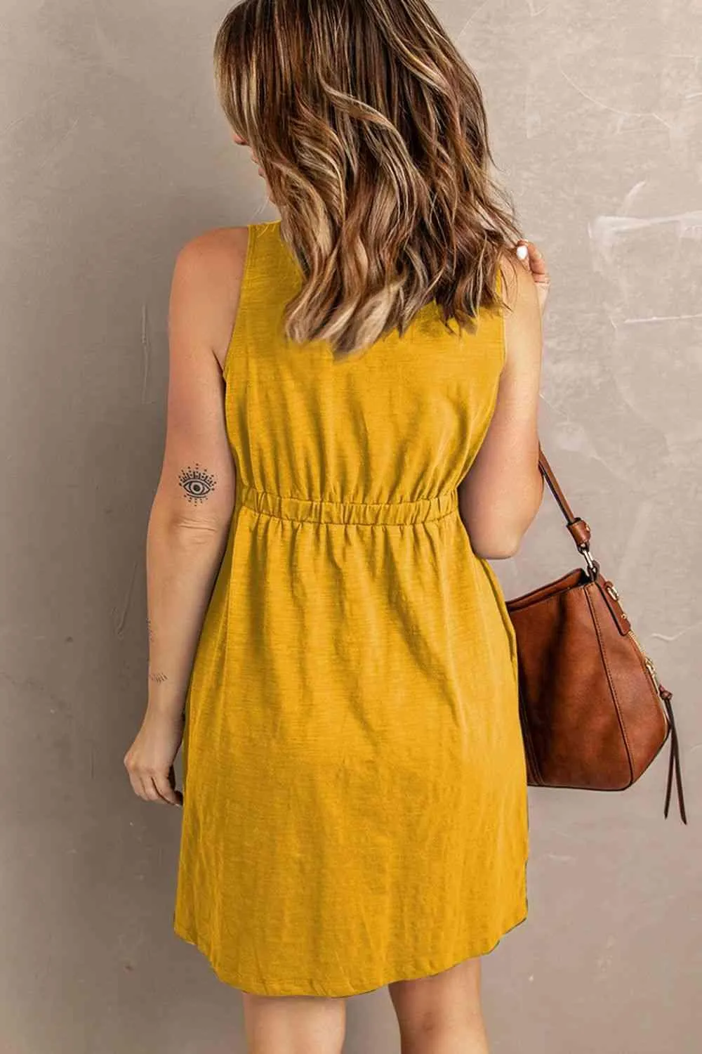 Relaxed Magic Sleeveless Dress