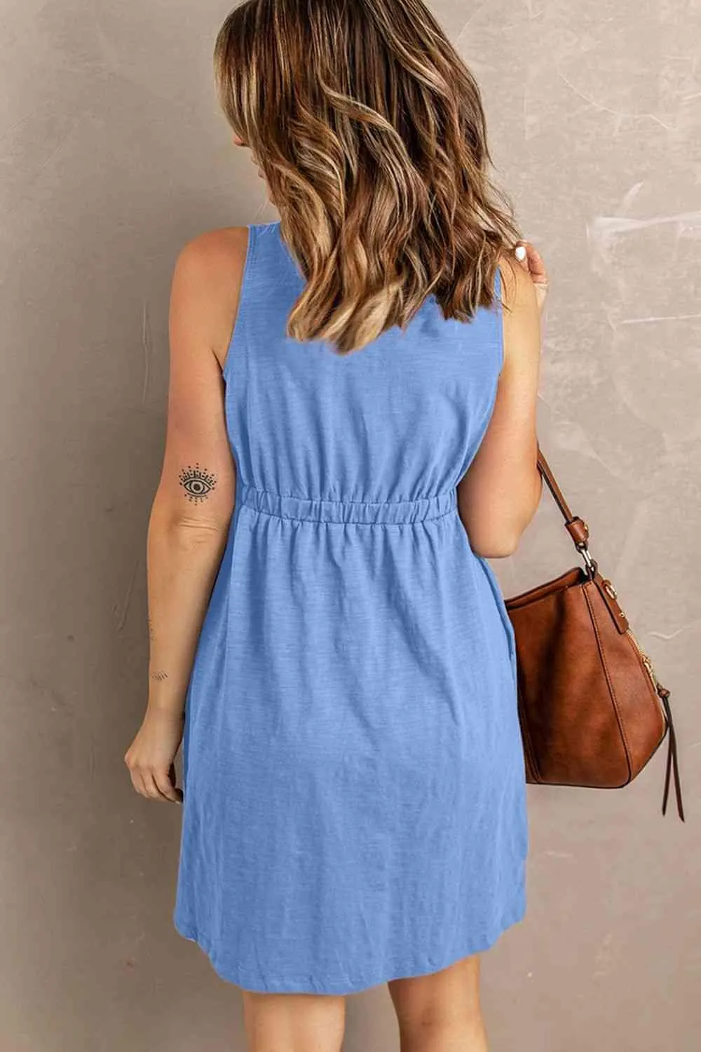 Relaxed Magic Sleeveless Dress